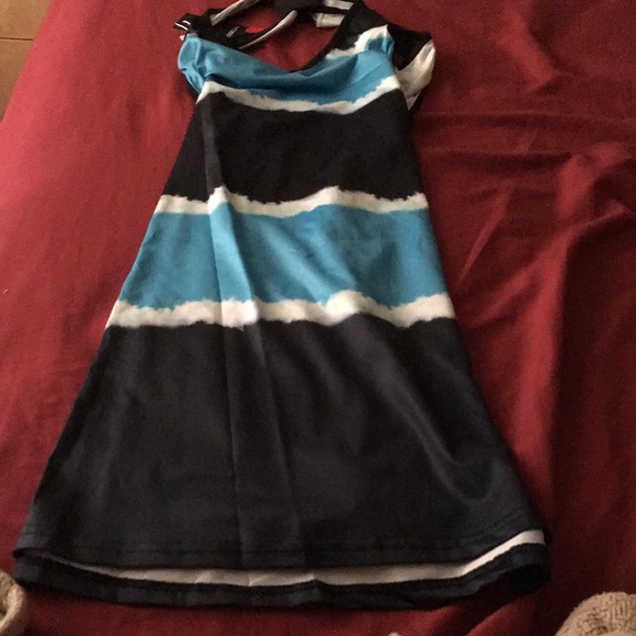 Top - Picture 2 of 2